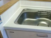 キッチン コーキング打ち替え現場