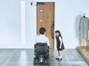 自宅の玄関ドアが簡単に“自動ドア”へ
