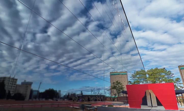 鏡面仕上げの内外壁材『ミライア』 | アーキッシュデザイン